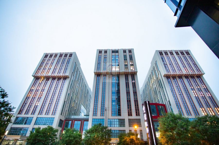 东亿国际传媒产业园