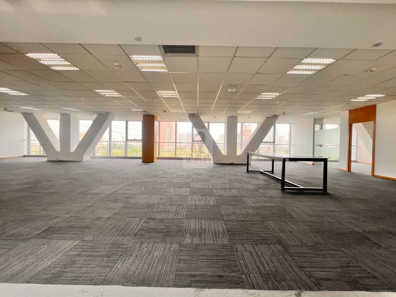 中阳大厦（亿达丽泽中心）