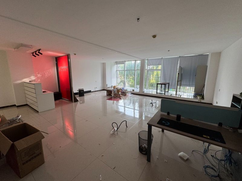 丰宝恒大厦（原名成果酒店）