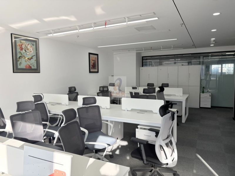 鸿运大厦（新华联丽港1号楼）