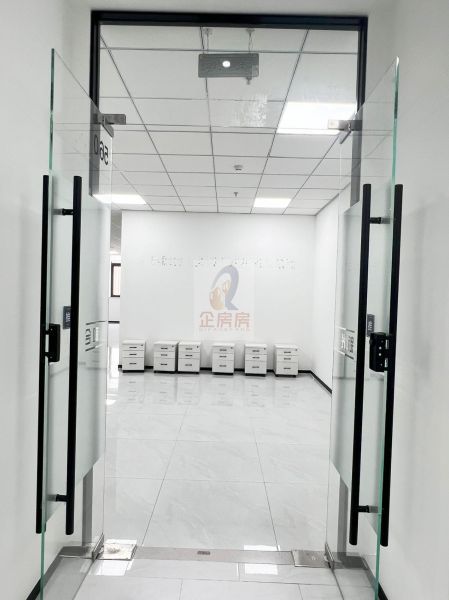 新华创新产业园（首农双创中心大厦）