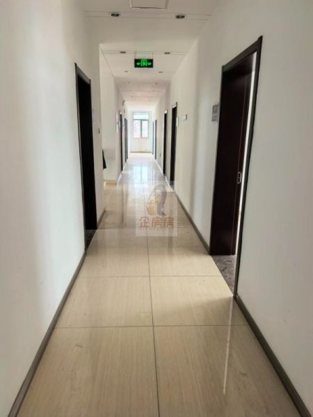 东单地铁口独栋