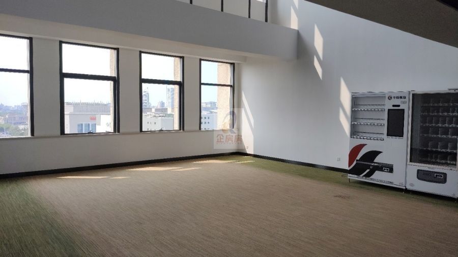 清控人居大厦控股集团有限公司