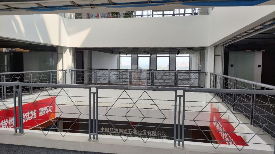 清控人居大厦控股集团有限公司