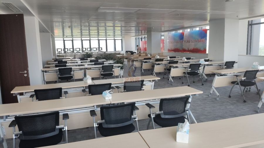 清控人居大厦控股集团有限公司