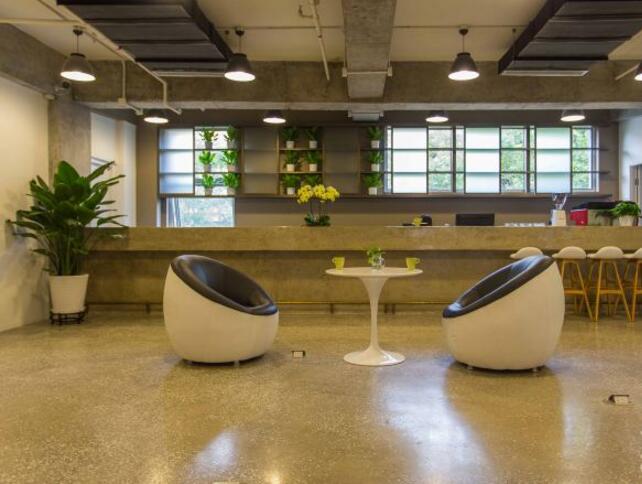 Base office 