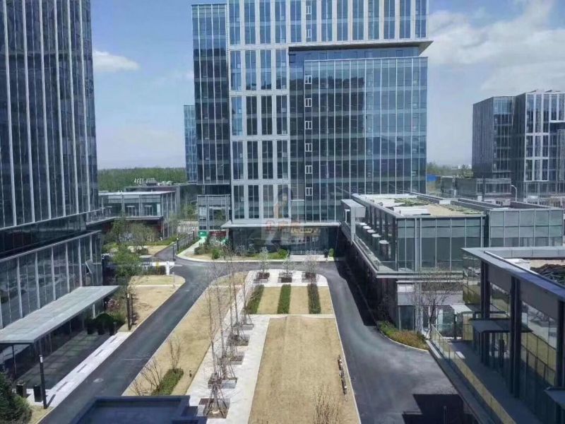 海淀绿地中央广场