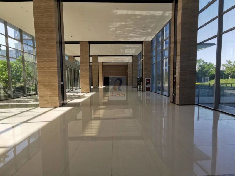 海淀绿地中央广场