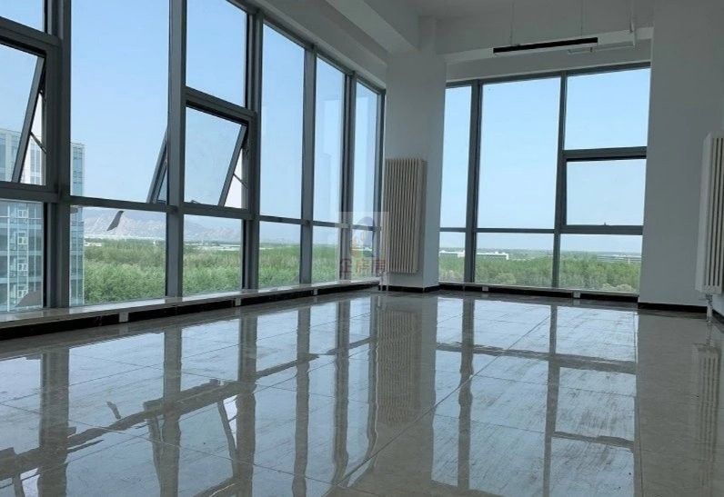 海淀绿地中央广场